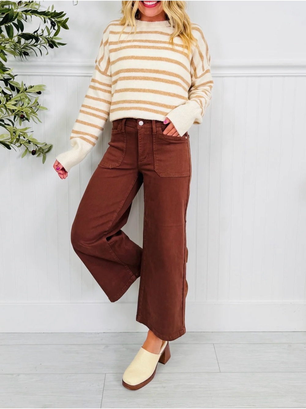 Judy Blue Melt In Your Mouth Chocolate Wide Leg Cropped Jeans